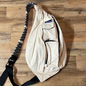 Brand new without tags KAVU Rope Bag